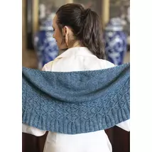 Íves kendő hatszögletű mintával Wool4Future fonalból kötve