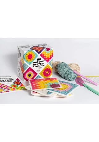 50 horgolt négyzet kártyákon