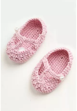 Pink balerina cipő babáknak Anchor Baby Pure Cotton fonalból horgolva