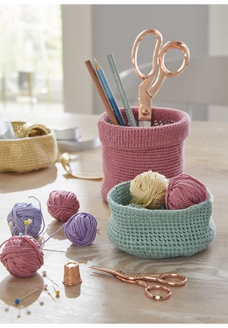 Háromféle horgolt kosárka