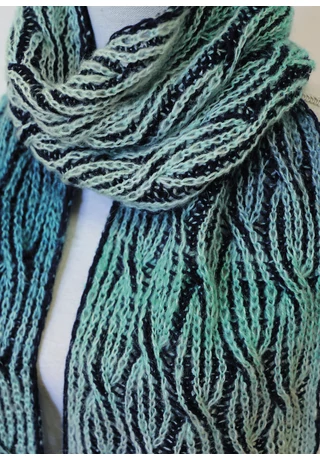 Sál kötésminta briós (brioche) és csavart mintával