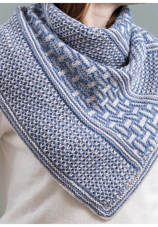 Háromszögletű kendő kötésminta briós (brioche) és tweed (átemeléses) technikával