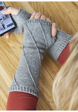 Diagonálmintás kézés karmelegítő kötésminta