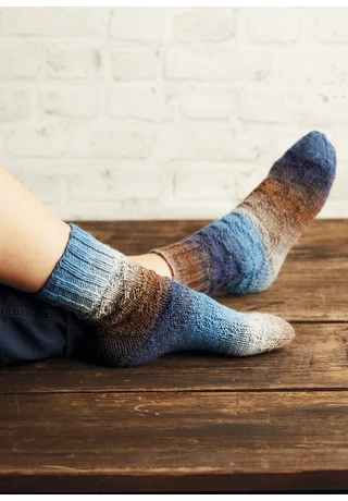 Színátmenetes, strukturmintás zokni kötésminta