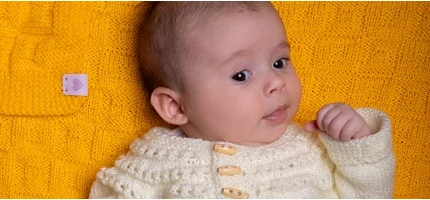 kötött baba kardigán