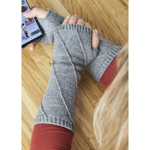 Kötött kedvenceink magazin 2025 ÖSZ-TÉL